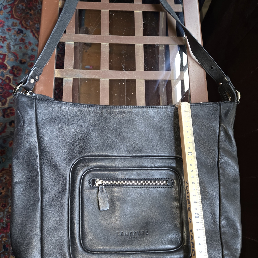 Lamarthe Black Leather Shoulder Bag